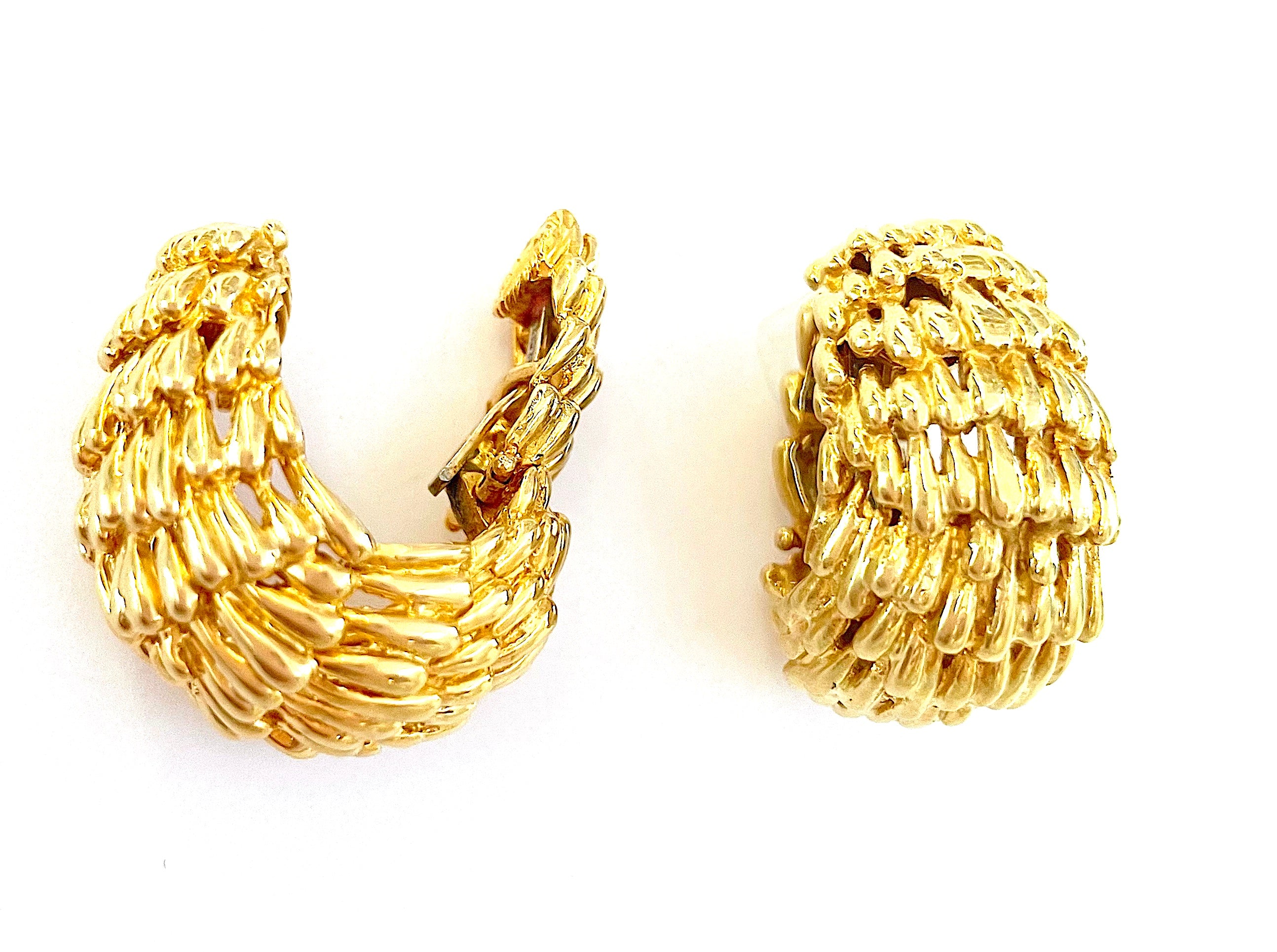 Elegant Gold Creole Earring by David Webb