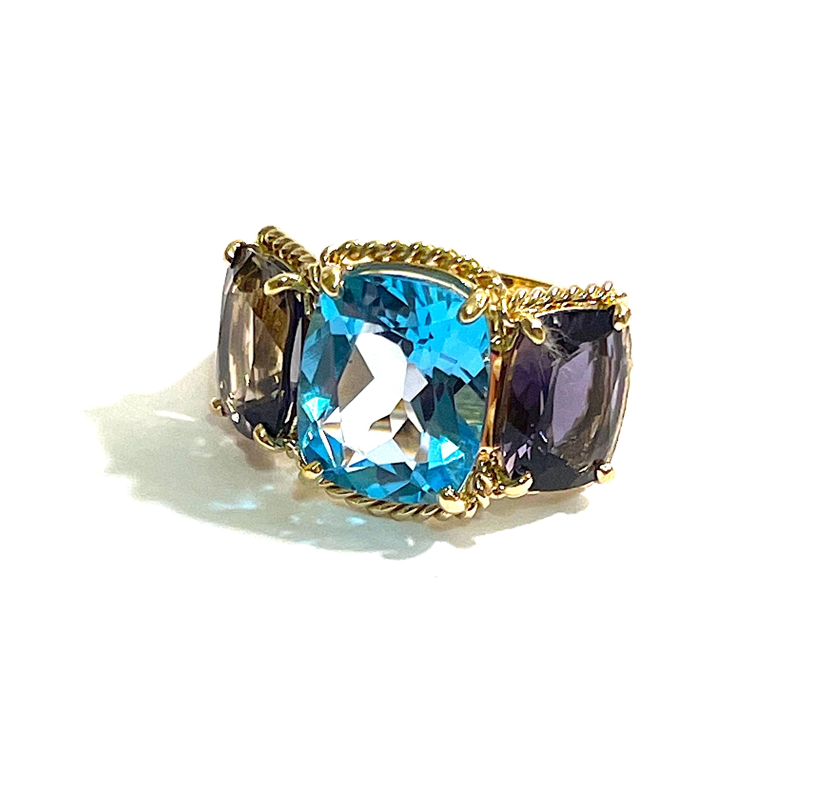 18kt Yellow Gold Three Stone Ring with Pink Topaz and Blue Topaz and Rope Twist Border