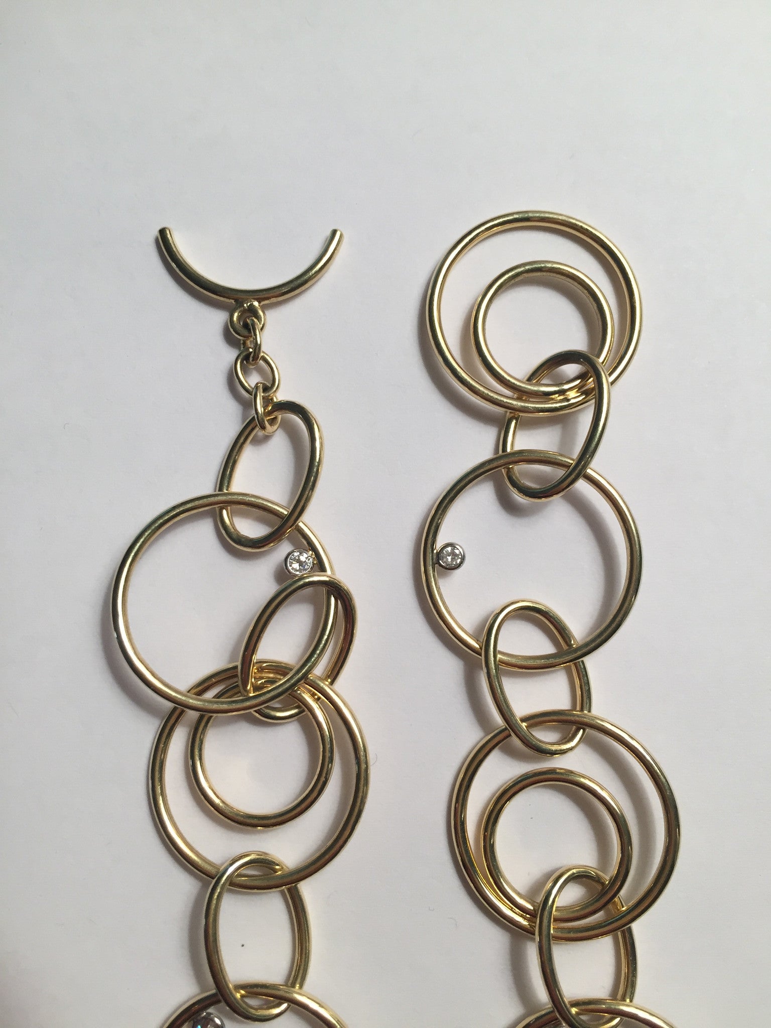 Yellow Gold Circles and Floating Diamond Chain Necklace