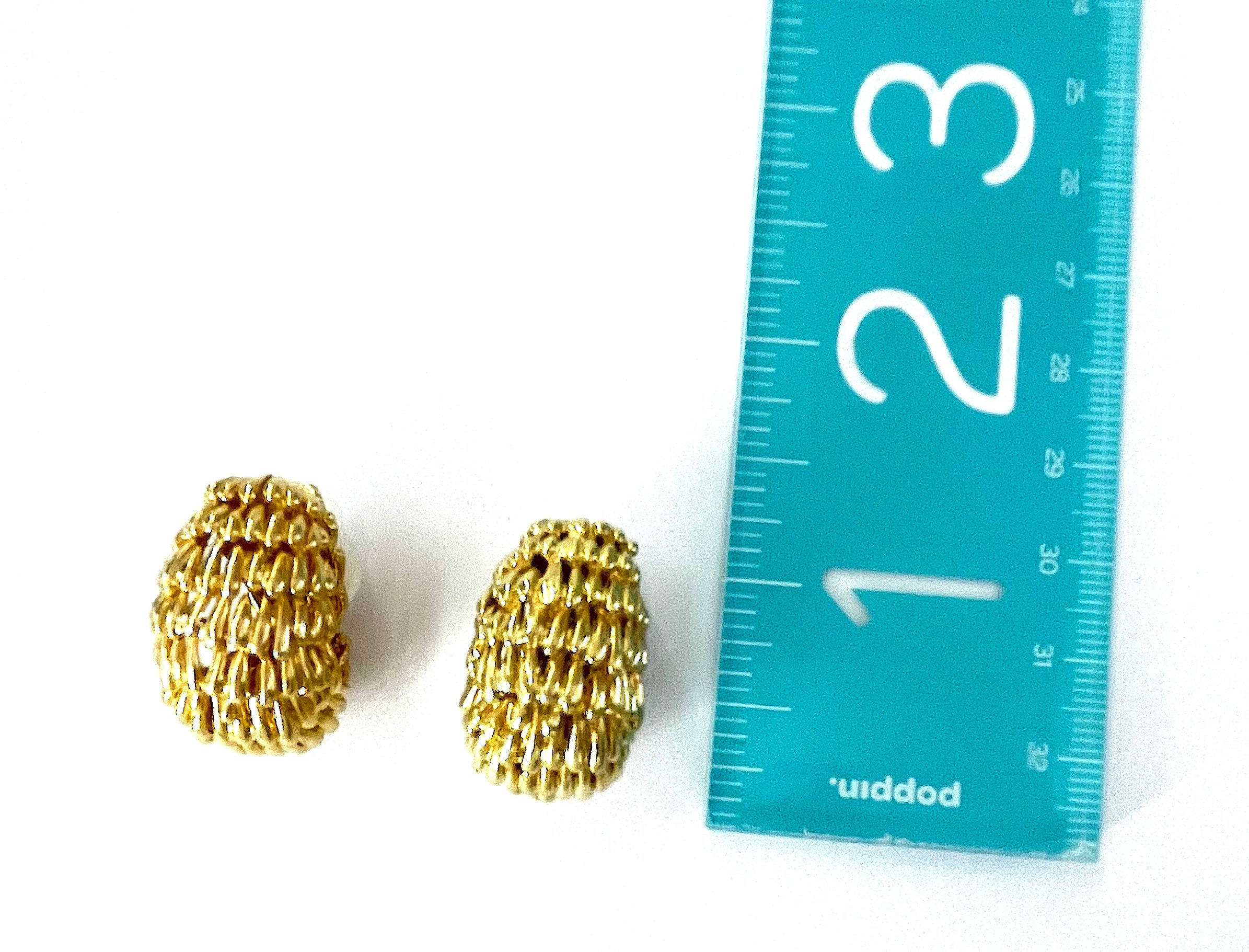 Elegant Gold Creole Earring  by David Webb