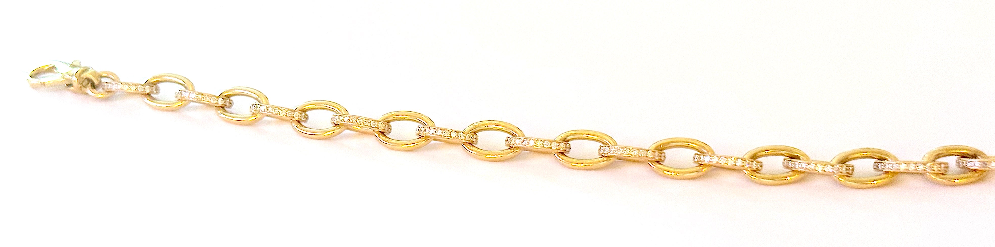 18kt Gold and Diamond Link Bracelet