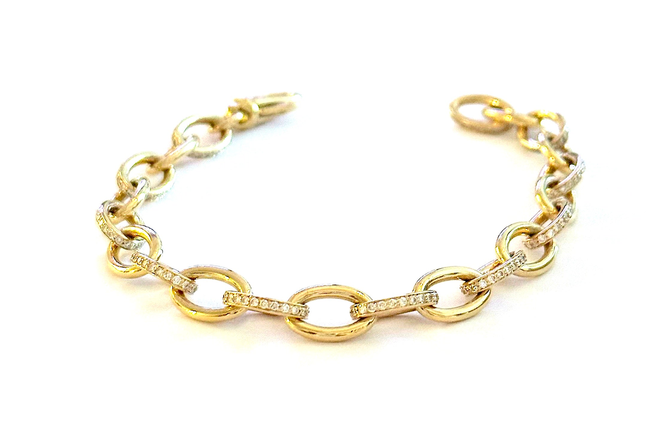 18kt Gold and Diamond Link Bracelet