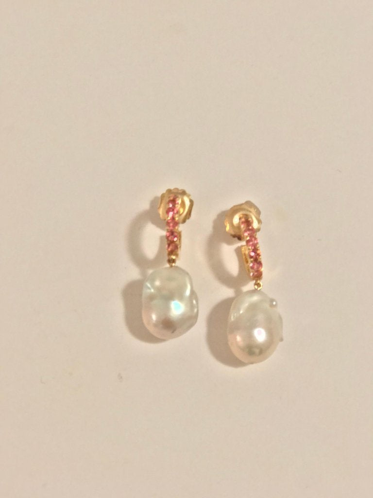 18kt Yellow Gold Pink Topaz Hoop with Dangling Baroque Pearl with Diamond Accent