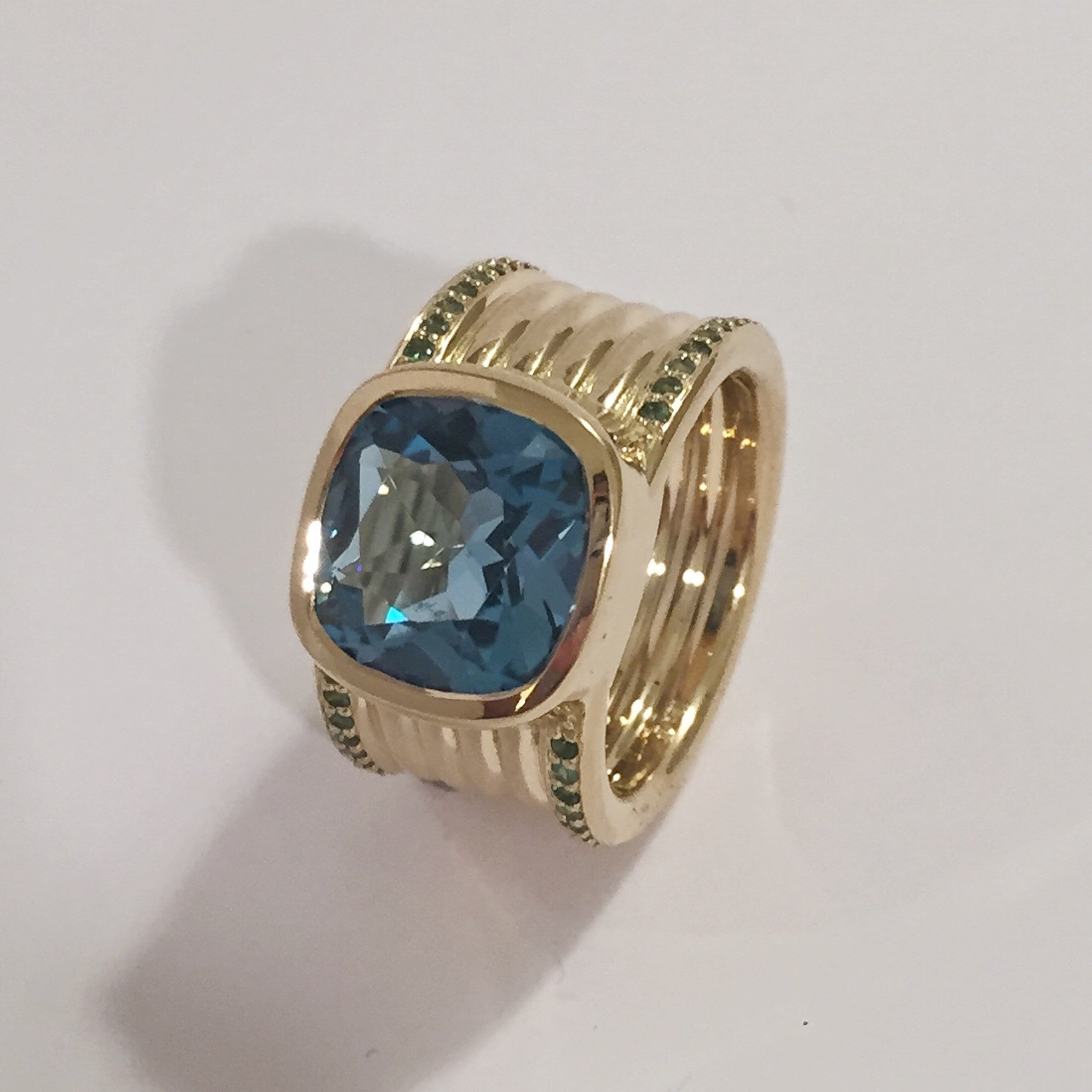 Blue Topaz Green Garnet Gold Cigar Band Ring
